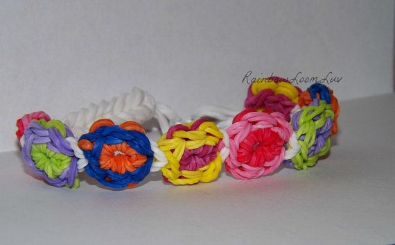 20 Amazing Rainbow Loom Designs by GiddyUpcycled.com