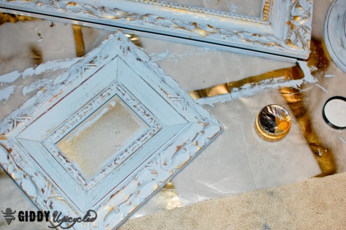 distressed-vintage-frames-giddyupcycled-10